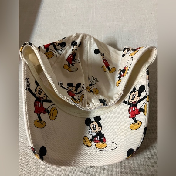 Infant Mickey Fitted Hat - Picture 5 of 5